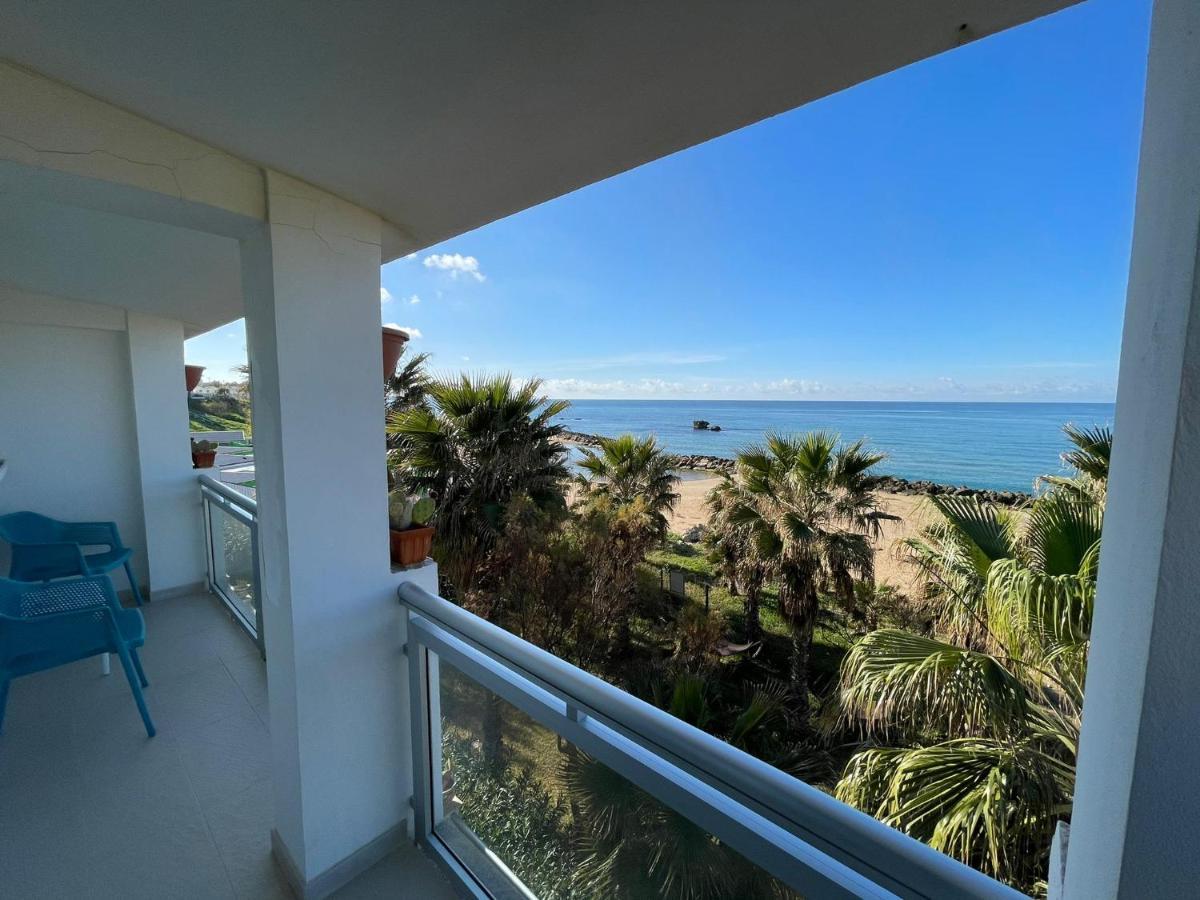 Hotel Sul Mare Al Gabbiano Scoglitti Exterior foto