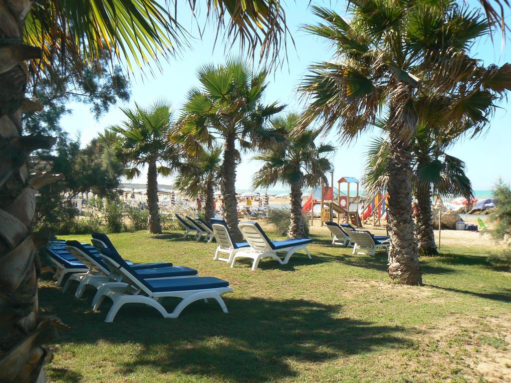 Hotel Sul Mare Al Gabbiano Scoglitti Exterior foto