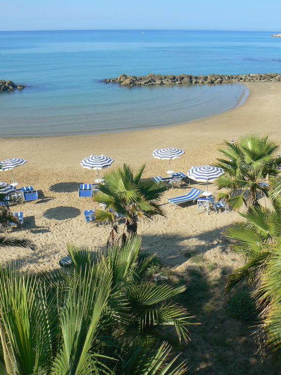 Hotel Sul Mare Al Gabbiano Scoglitti Exterior foto