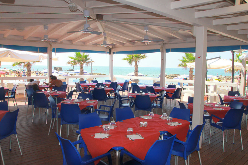 Hotel Sul Mare Al Gabbiano Scoglitti Exterior foto