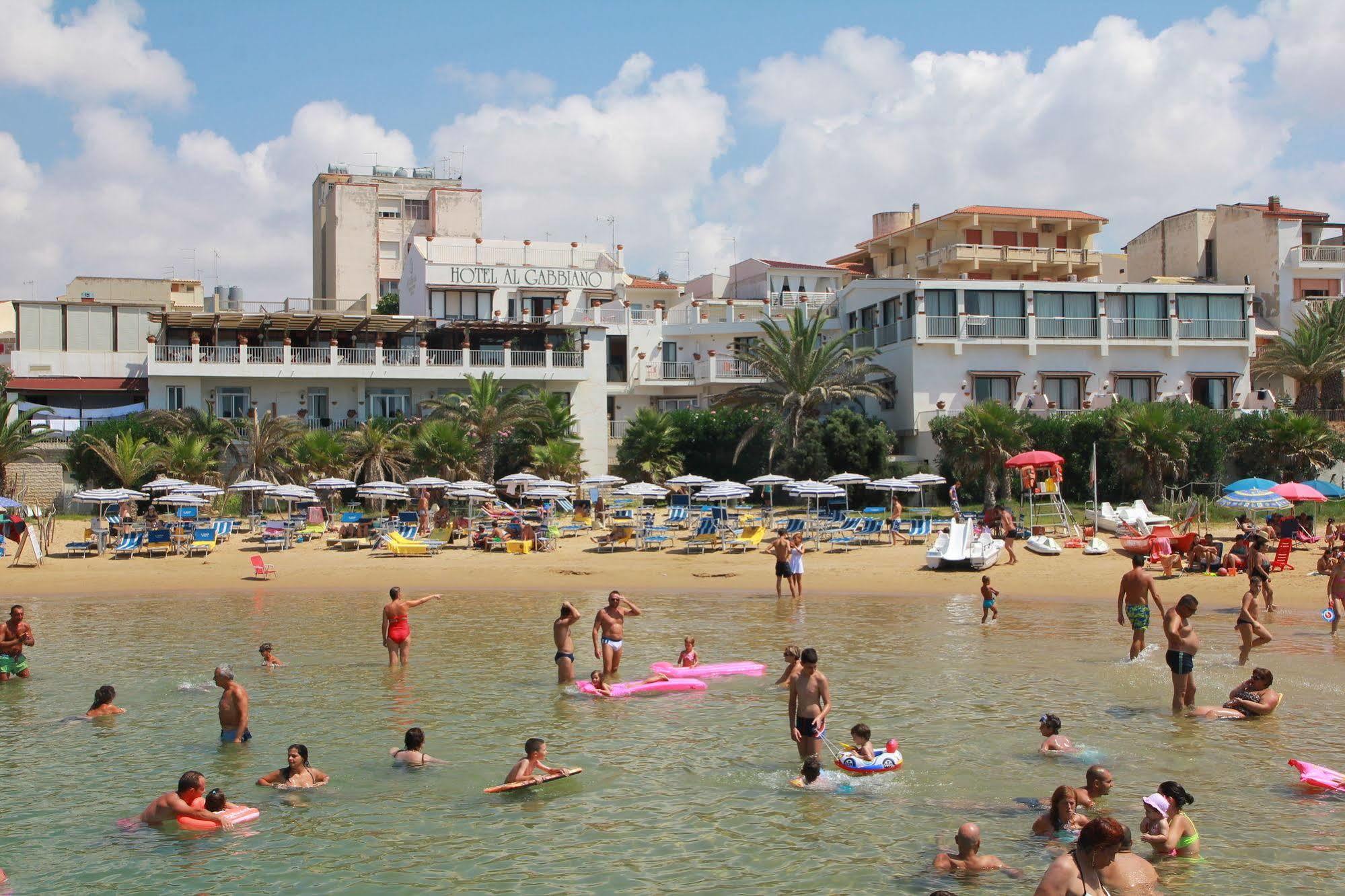 Hotel Sul Mare Al Gabbiano Scoglitti Exterior foto